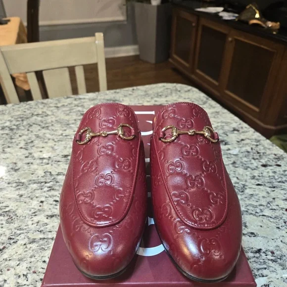 NEW Gucci Burgundy Princetown Leather Mules with Horsebit Detail Size 37.5 - Picture 3 of 12